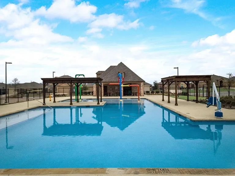 1407 Pampa Grass Dr — Photo 13