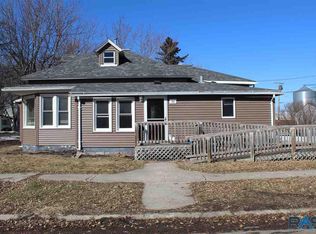 106 W 4th Ave, Ellsworth, MN 56129