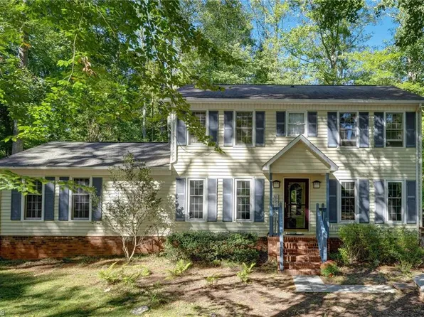 609 Forrest Dr, Reidsville, NC 27320