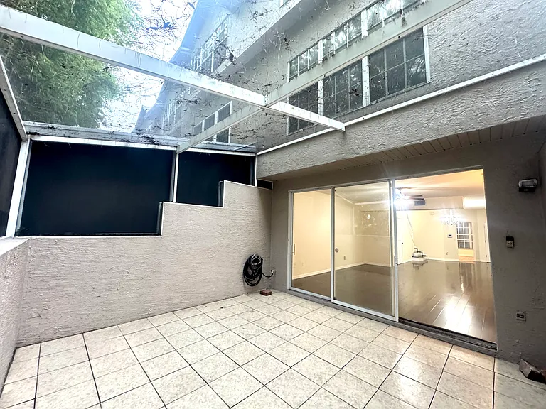 2800 Countryside Blvd #1-33 — Photo 25