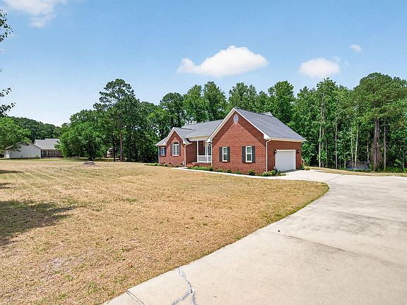 4th image of 9245 Chickapee Dr