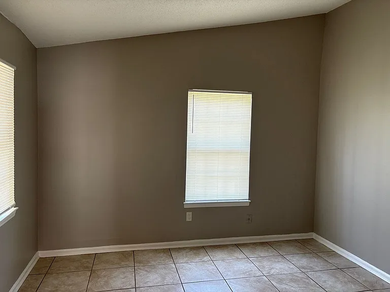 3509 Arnold Rd — Photo 4