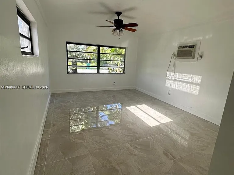 9001 SW 197th St — Photo 4