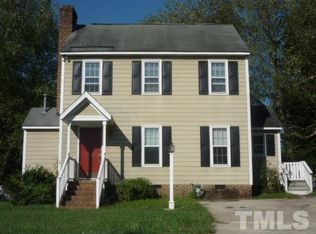 104 Waddell Ct, Apex, NC 27502