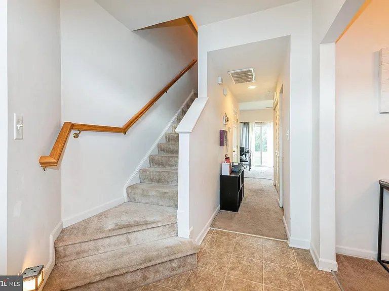636 Wye Oak Dr — Photo 7