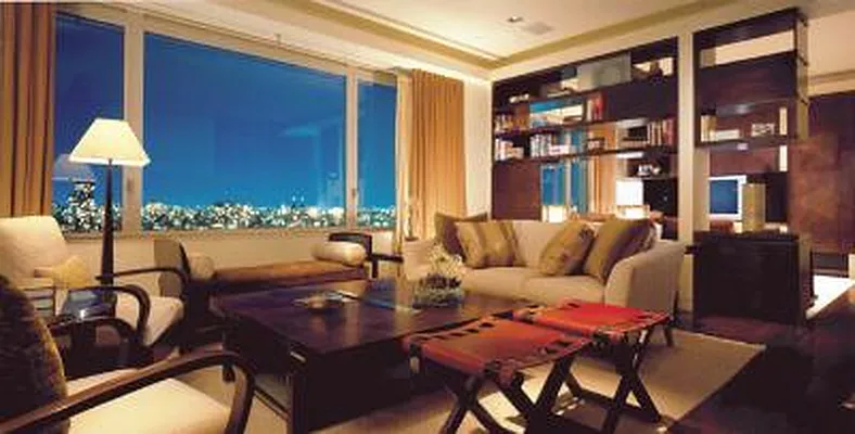 Sold by Corcoran | media 29