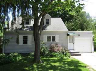 302 Plumb St, Milton, WI 53563