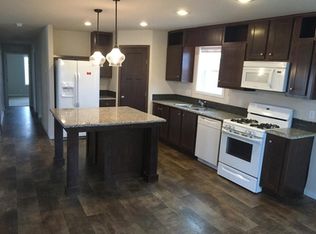 2010 Osprey Pl NW, Stewartville, MN 55976