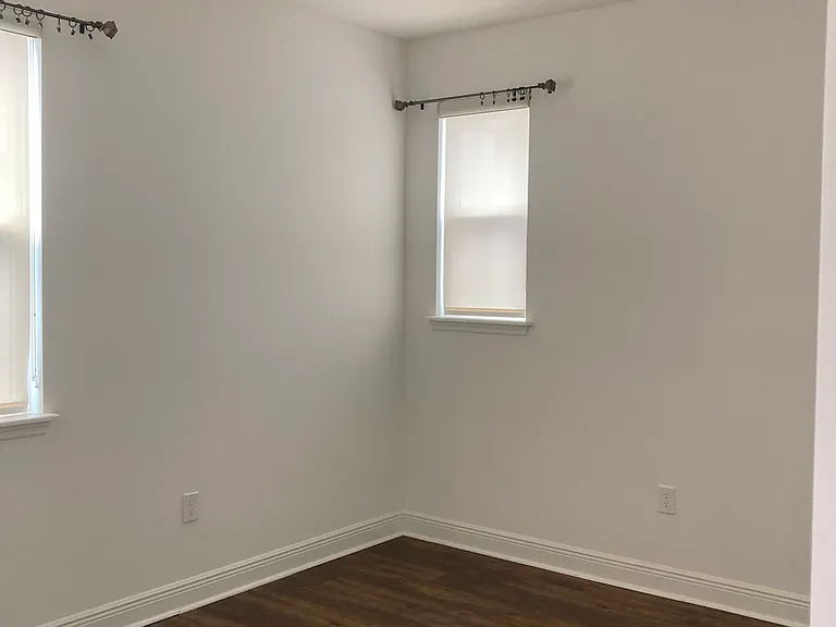 12627 Salomon Cove Dr — Photo 5