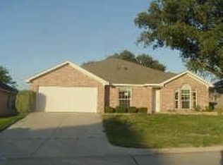 1902 Cancun Dr, Mansfield, TX 76063