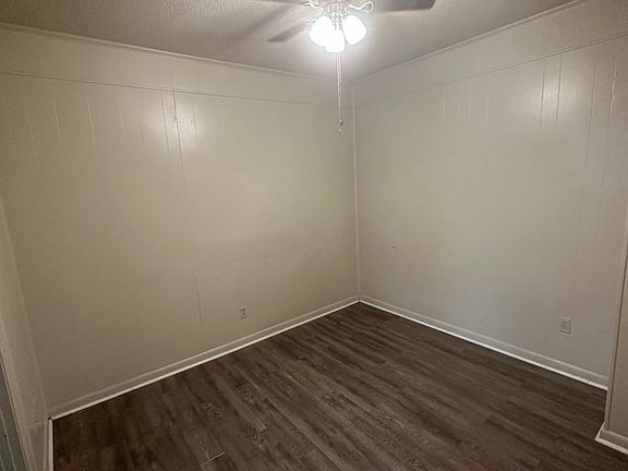 4th image of 214 E Grady St APT D