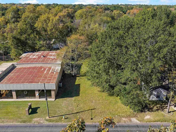2819 Texas Blvd, Texarkana, TX 75503