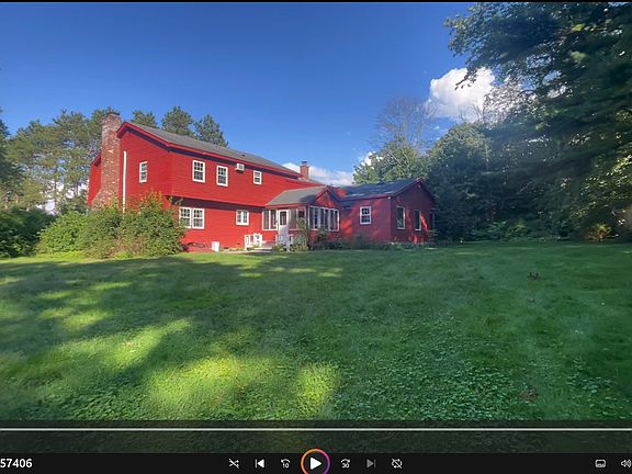 4th image of 133 Church St