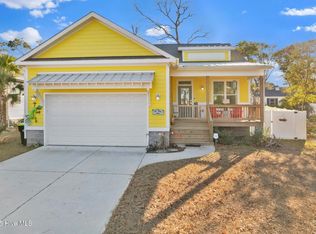 3005 E Yacht Dr, Oak Island, NC 28465