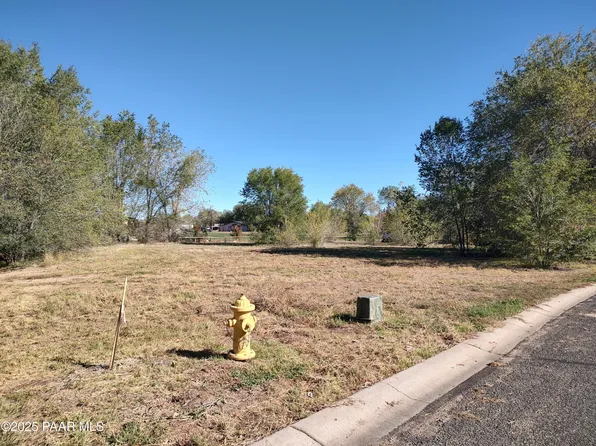 420 Robin Dr, Prescott, AZ 86305