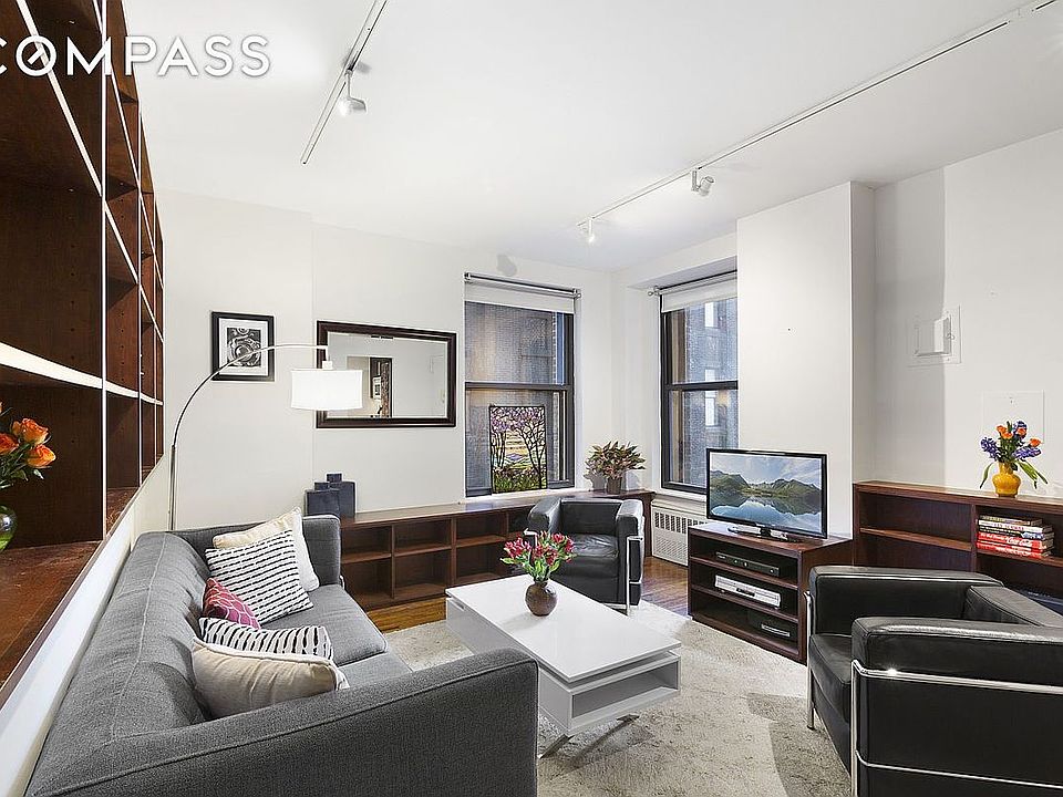 1st image of 32 W 40th St APT 7B