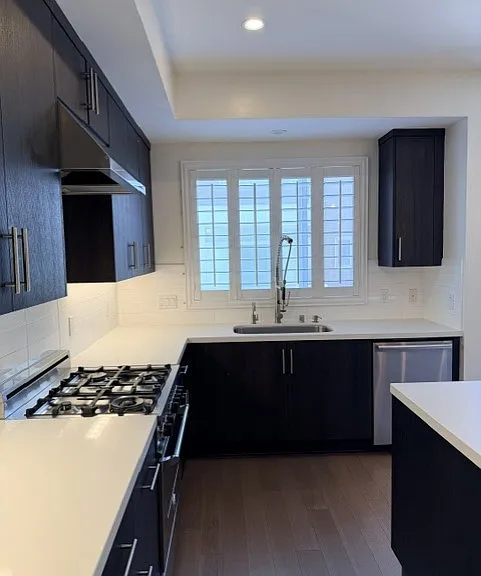 1400 N Fuller Ave #8 — Photo 18