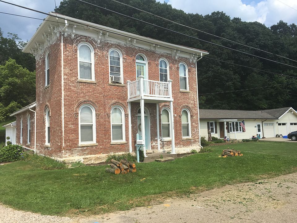 1st image of 728 E High St