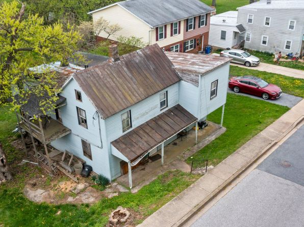 70-72 Charles St, Westminster, MD 21157
