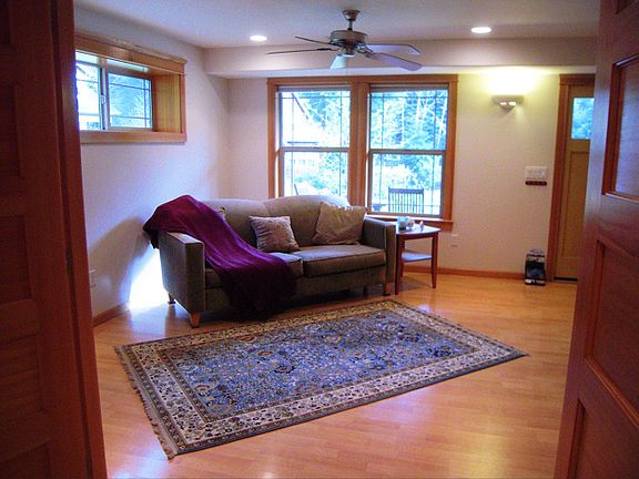Den to Living Area
