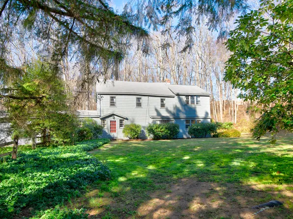 538 County Road, Guilford, CT 06437