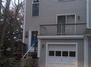 510 Clarks Row, Bristol, RI 02809