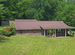 3708 Roberts Rd, Corryton, TN 37721