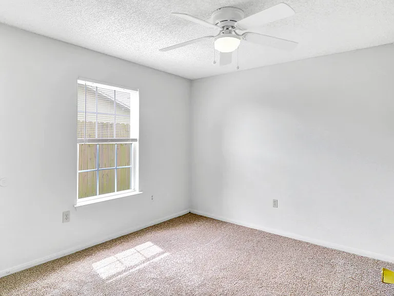 Southwind Place Apartment Homes — Photo 9
