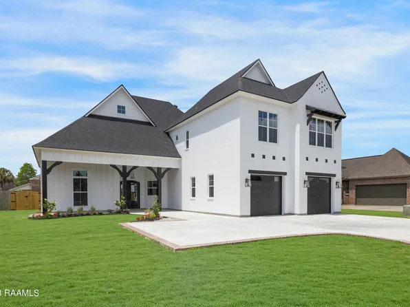 106 Samantha Dr, Lafayette, LA 70503
