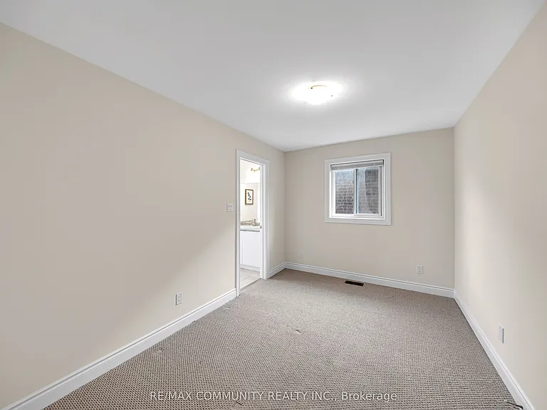 78 Alcorn Dr — Photo 40