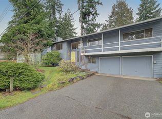 13536 28th Ave NE, Seattle, WA