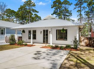 1175 E Point Washington Rd, Pt Washington, FL 32459