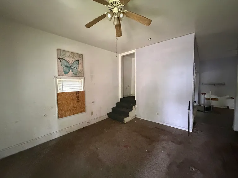 711 Vine St — Photo 13