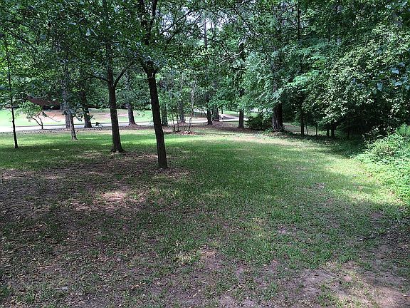 2nd image of 7133 Woodland Ave SE