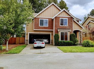 957 Ilwaco Pl NE, Renton, WA 98059