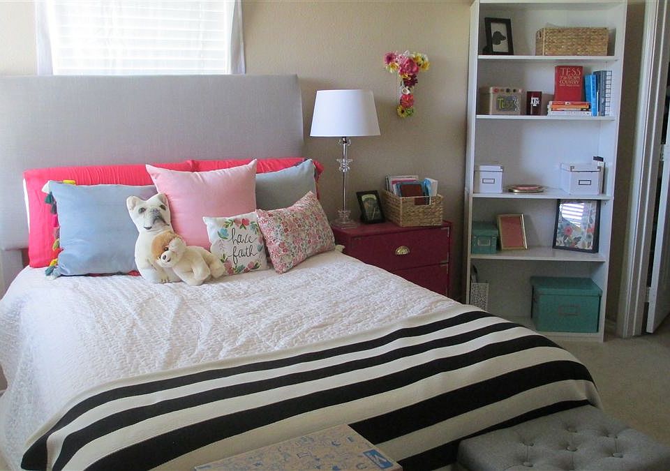 Spacious bedrooms