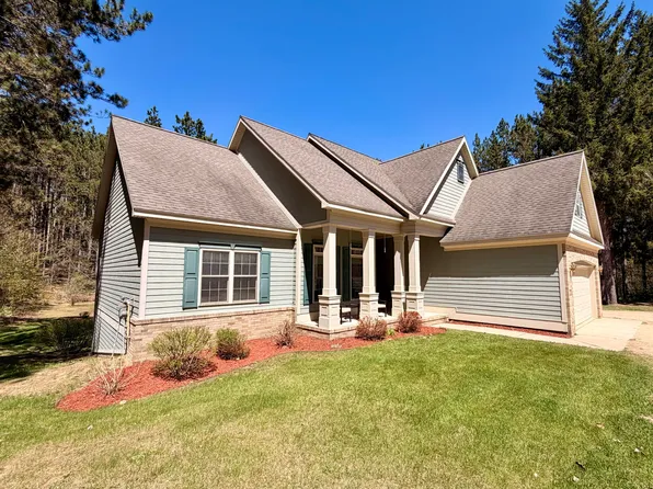 13814 Woodland Dr, Newberry, MI 49868