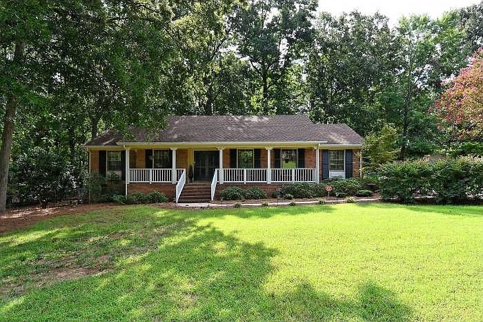 1st image of 6807 Heatherford Dr