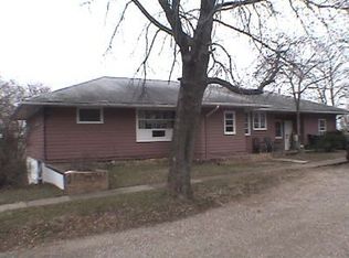 1524 W 1st St, Sioux City, IA 51103