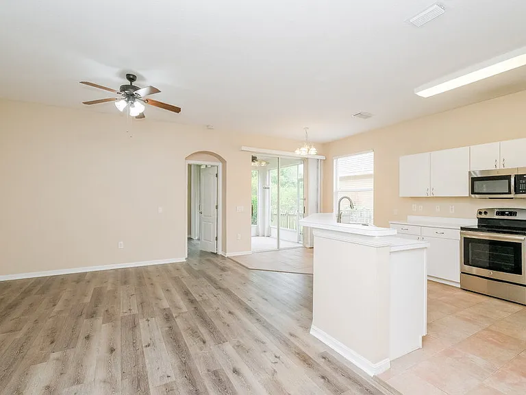 25402 Seven Rivers Cir — Photo 8