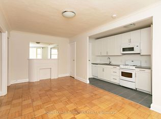 394 Avenue Rd #304, Toronto, ON M4V2H4