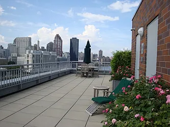 Rented by Sotheby's International Realty