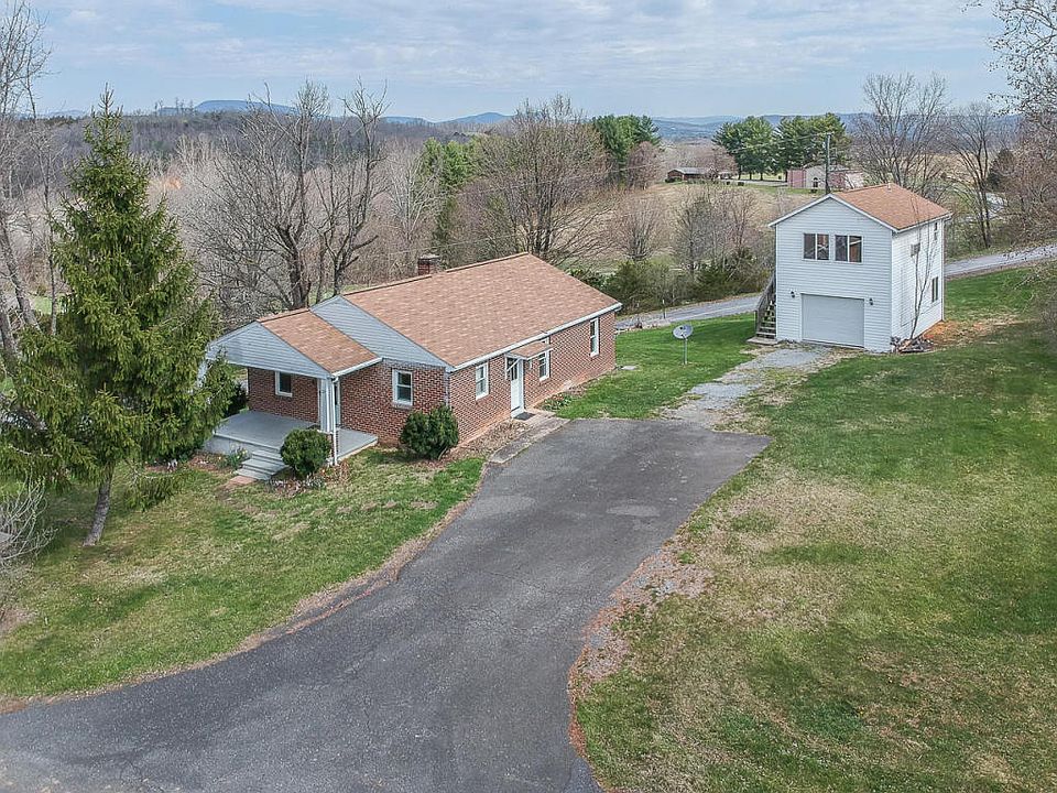1st image of 25 Bikah Ln