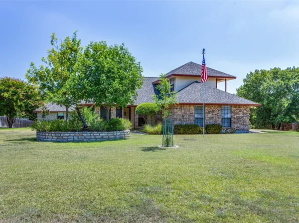 312 Diamond Oaks Dr, Hudson Oaks, TX 76087