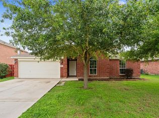 1613 Sunflower St, Lockhart, TX 78644