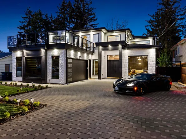 10686 141a St, Surrey, BC V3T 4R7