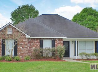 13320 David Lee Dr, Walker, LA 70785