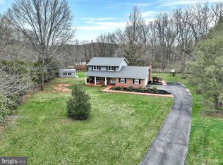 1440 Donna Ln, Dover, PA 17315