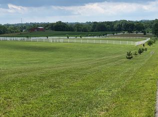 400 Woodland Heights Pkwy, Campbellsville, KY 42718