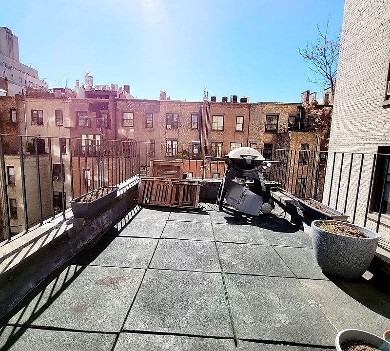 1st image of 126 W 86th St #3R